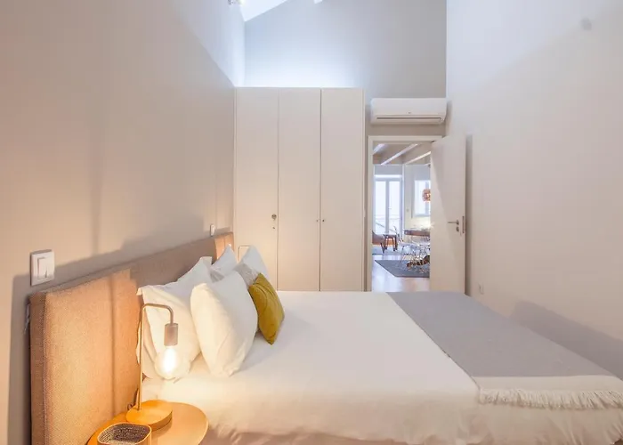 Comercio Ribeira Luxury Penthouse