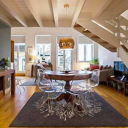 Comercio Ribeira Luxury Penthouse شقة